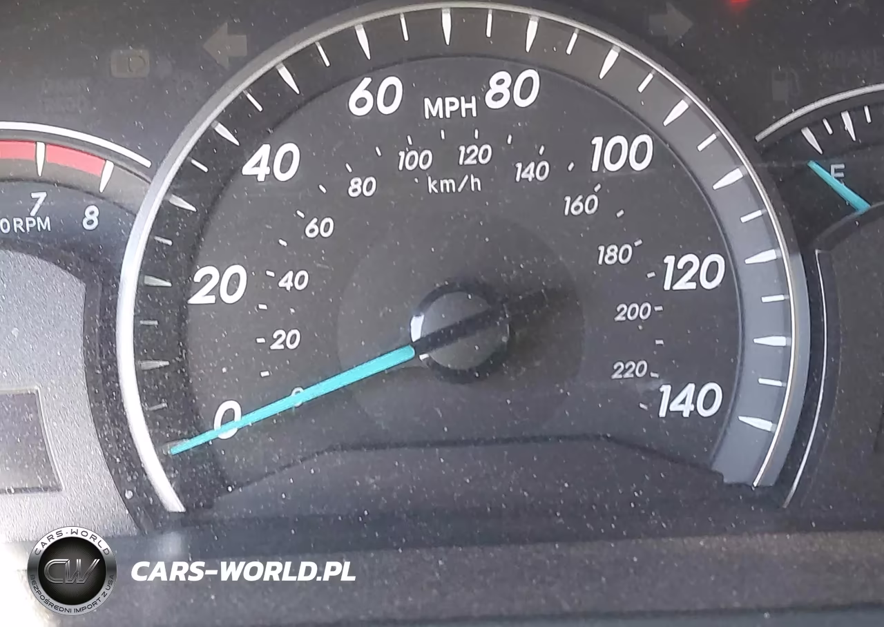 2014 Toyota Camry Le VIN:4T4BF1FKXER363977 - 14