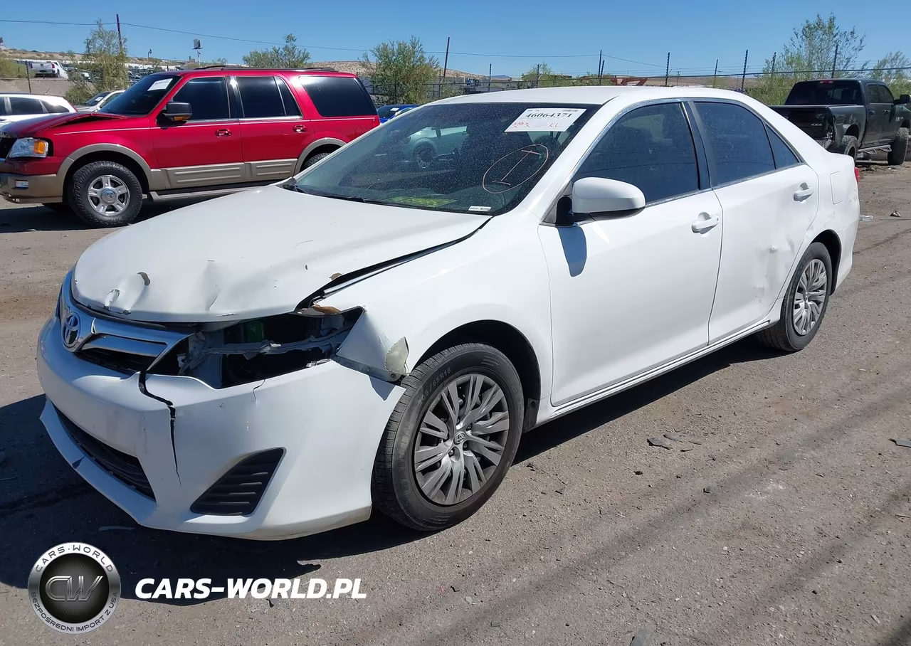 2014 Toyota Camry Le VIN:4T4BF1FKXER363977 - 2