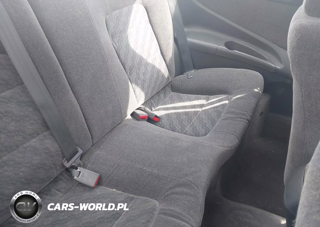 2001 Honda Accord 2.3 Lx VIN:1HGCG32411A024928 - 8