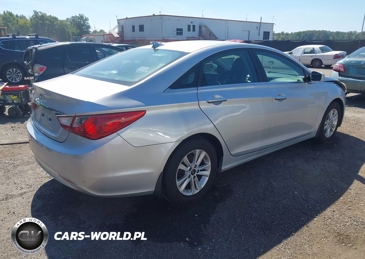 2013 Hyundai Sonata Gls VIN:5NPEB4AC2DH755353 - 4