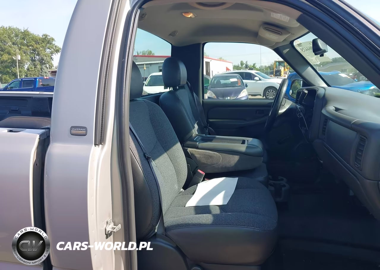 2005 Chevrolet Silverado 1500 Work Truck VIN:1GCEC14X55Z353136 - 8