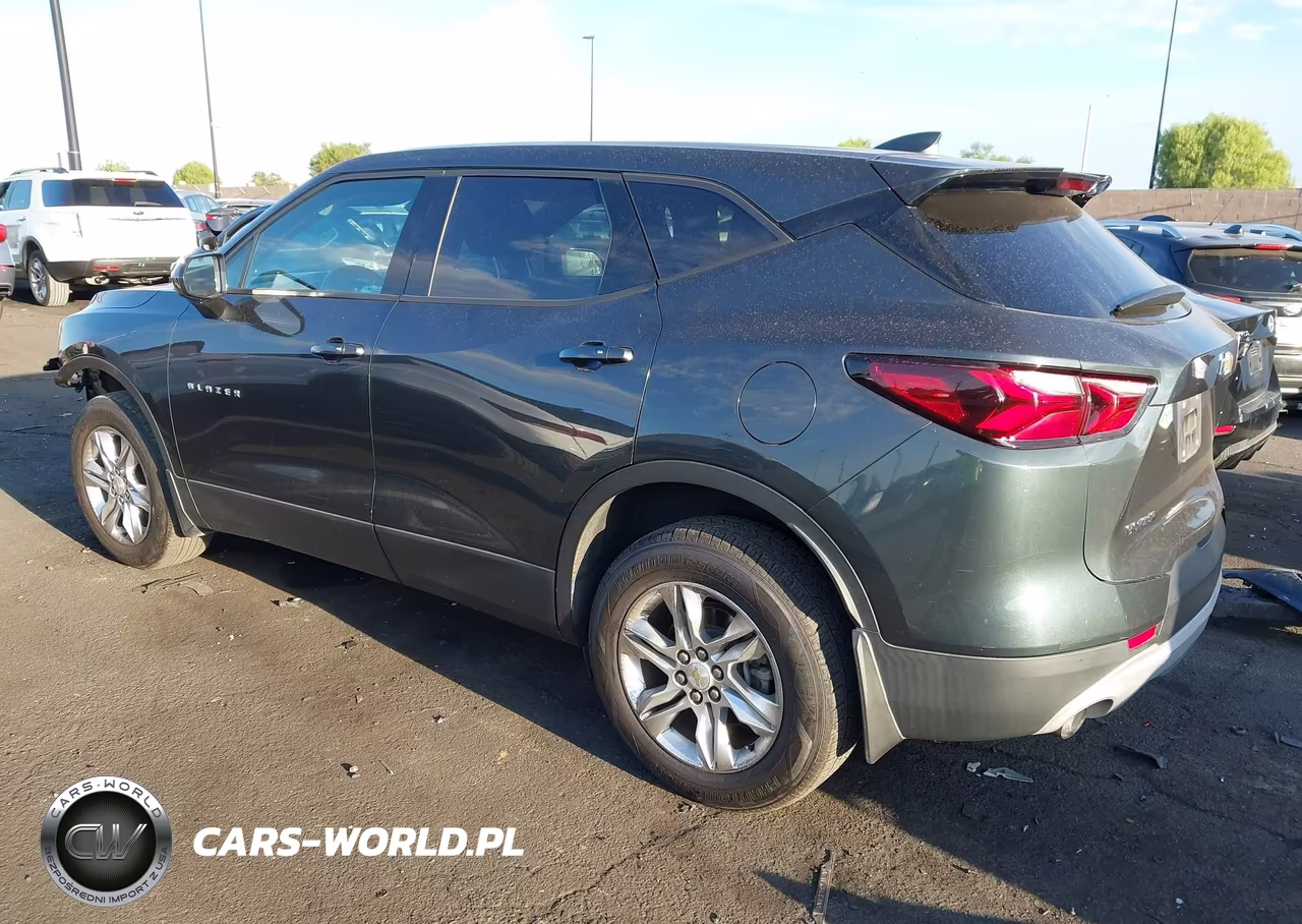 2019 Chevrolet Blazer VIN:3GNKBCRSXKS687824 - 3
