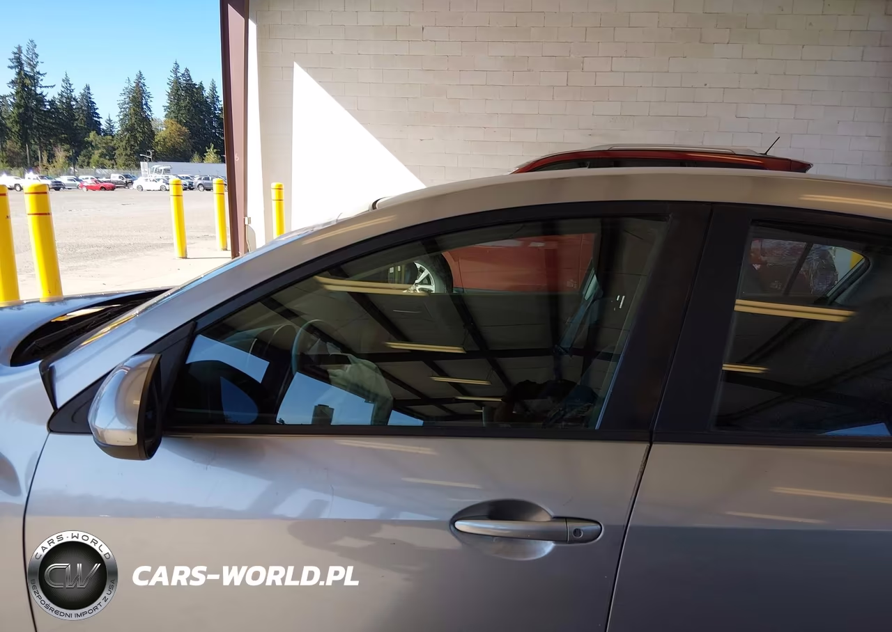2010 Mazda Mazda3 I Touring VIN:JM1BL1SG8A1153897 - 14