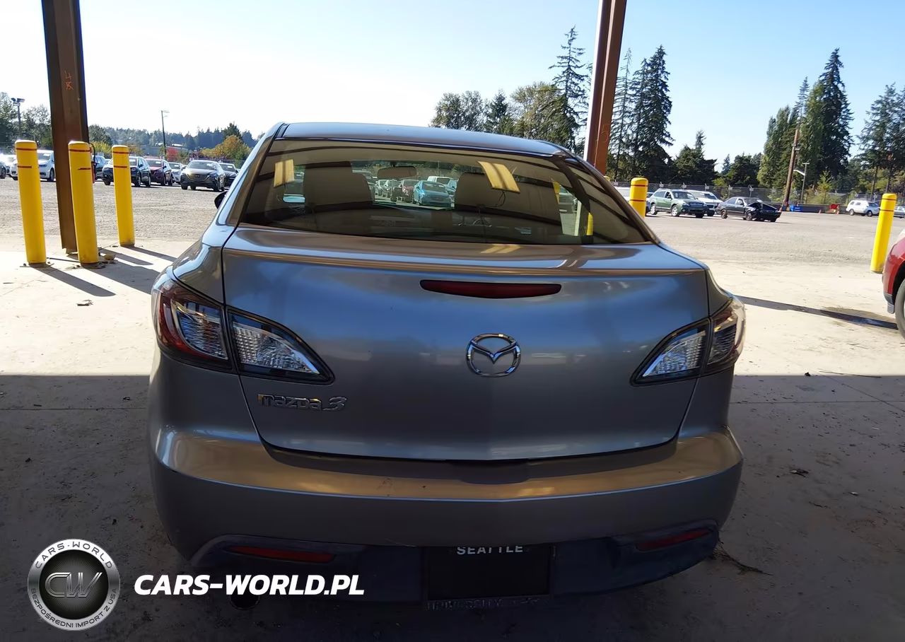 2010 Mazda Mazda3 I Touring VIN:JM1BL1SG8A1153897 - 16