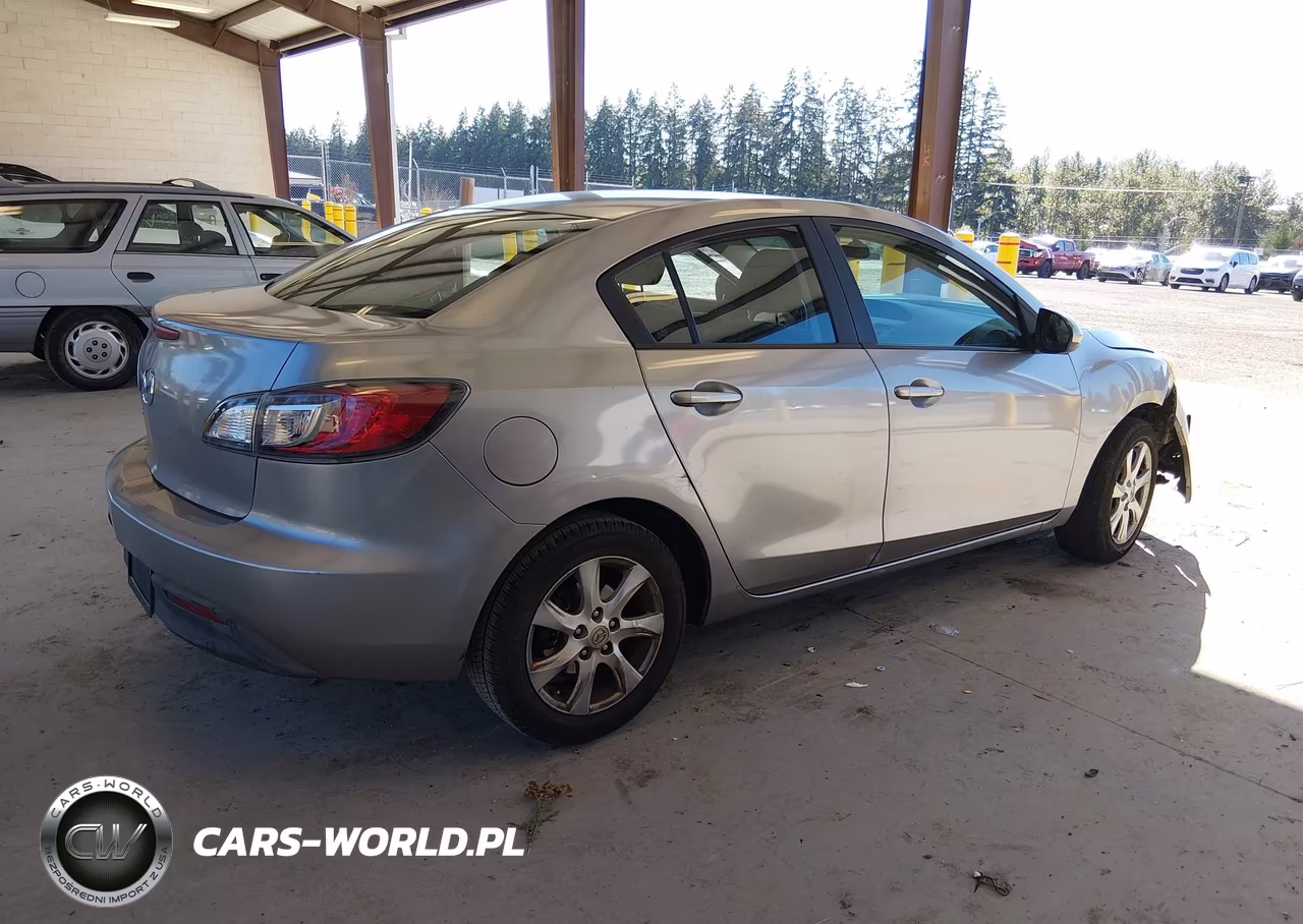 2010 Mazda Mazda3 I Touring VIN:JM1BL1SG8A1153897 - 4