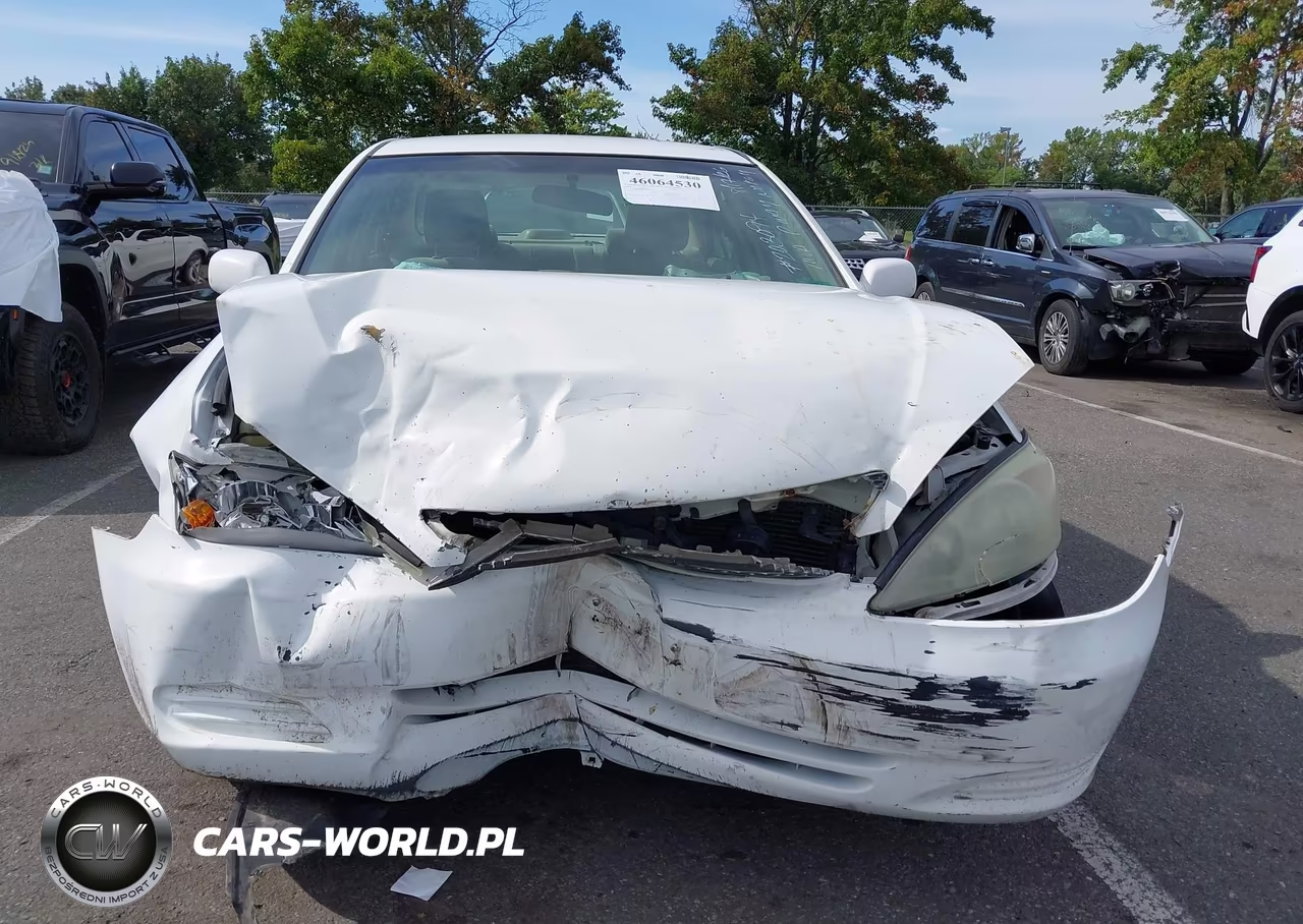 2003 Toyota Camry Le V6 VIN:4T1BF32K43U038864 - 12