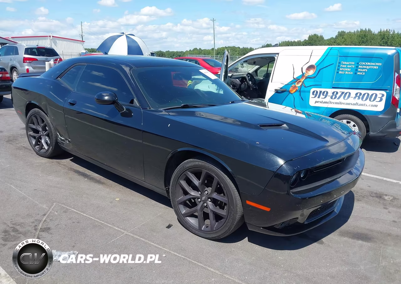 2020 Dodge Challenger Sxt