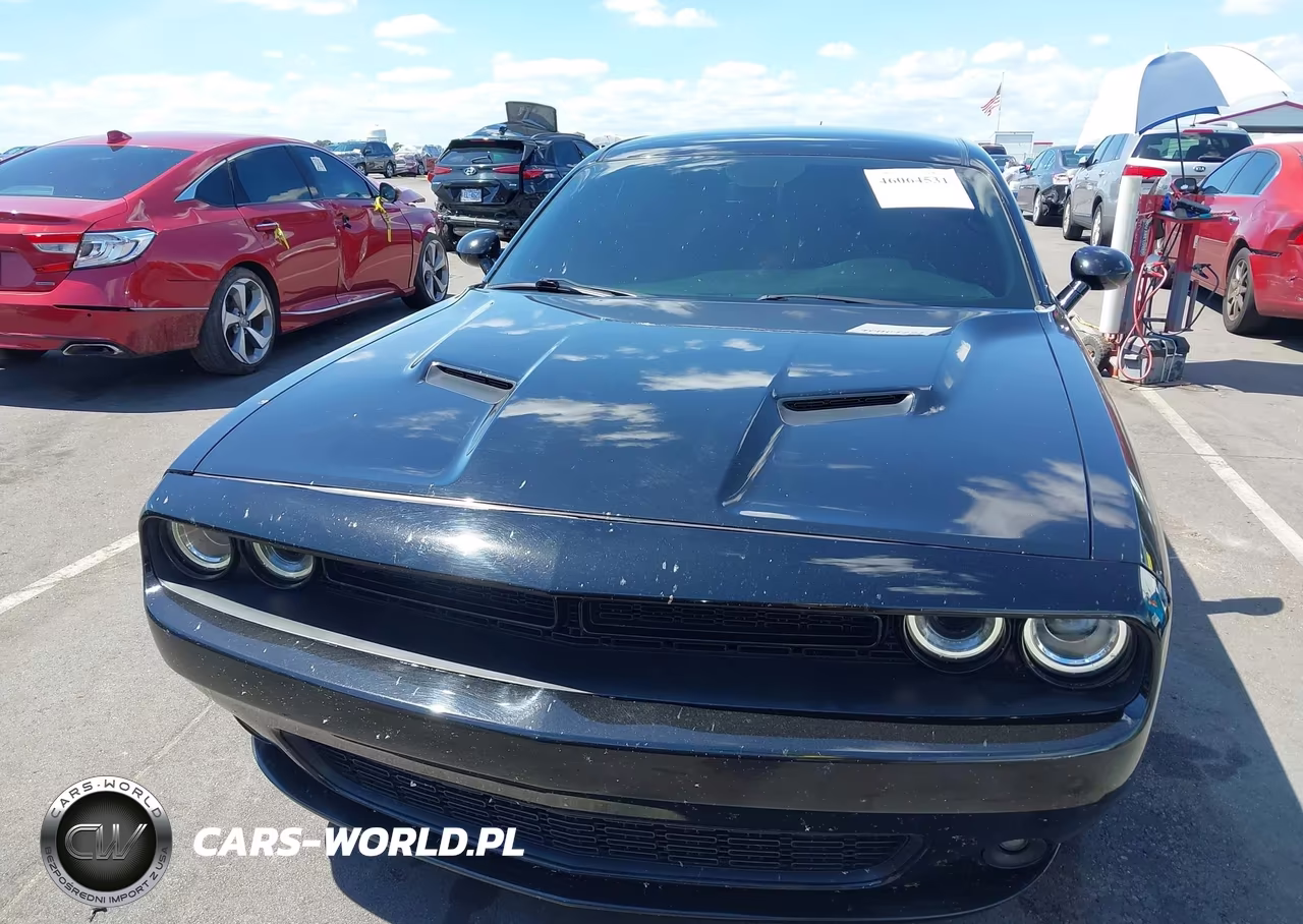 2020 Dodge Challenger Sxt VIN:2C3CDZAG4LH210591 - 6