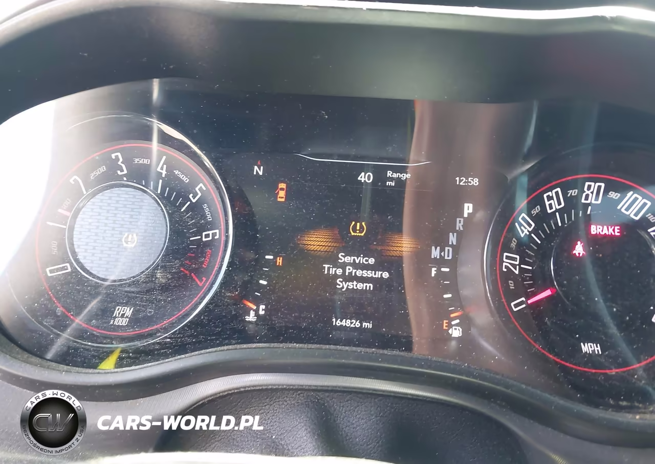 2020 Dodge Challenger Sxt VIN:2C3CDZAG4LH210591 - 7