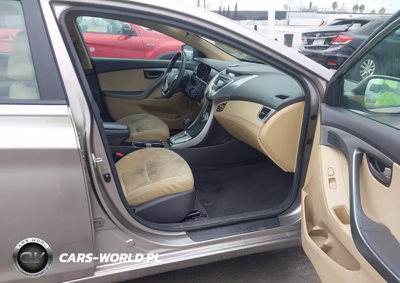2012 Hyundai Elantra Gls VIN:5NPDH4AE6CH144865 - 5