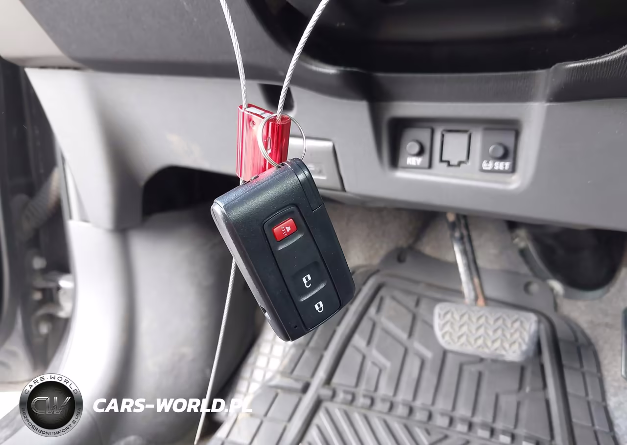 2007 Toyota Prius VIN:JTDKB20U273210108 - 11