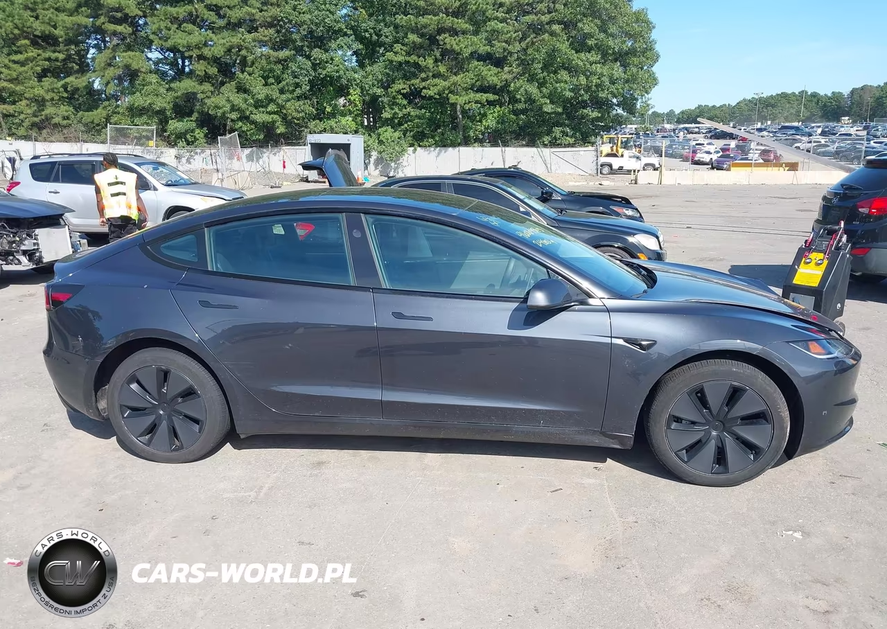 2024 Tesla Model 3 Long Range Dual Motor All-Wheel Drive-Rear-Wheel Drive VIN:5YJ3E1EA4RF716873 - 13