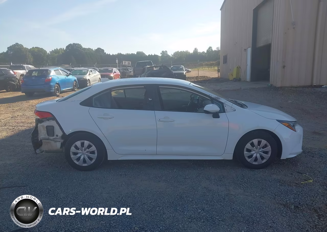 2020 Toyota Corolla L VIN:5YFDPRAE3LP056102 - 13
