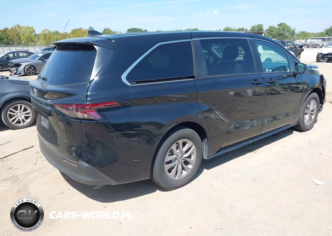 2026 Toyota Sienna Le VIN:5TDKRKEC0TS291923 - 4