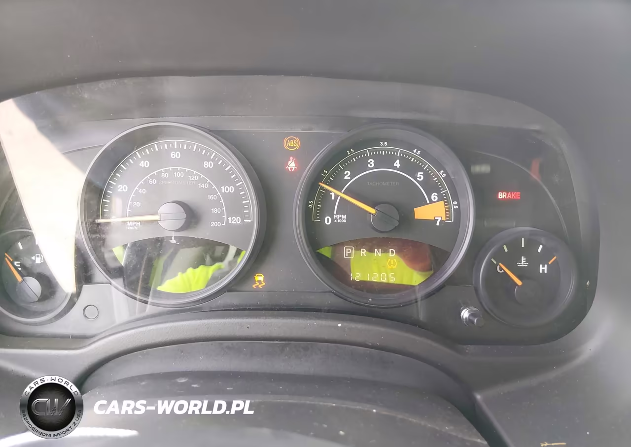 2015 Jeep Patriot Latitude VIN:1C4NJPFB3FD186493 - 7