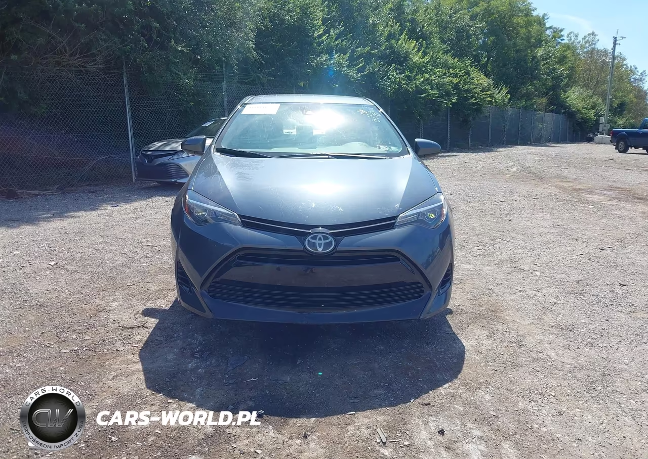 2017 Toyota Corolla Le VIN:2T1BURHE7HC937253 - 13