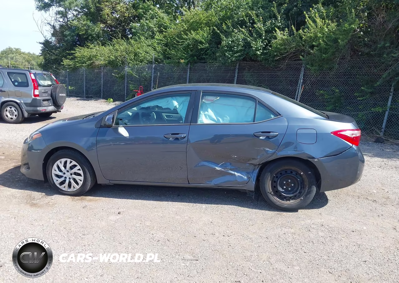 2017 Toyota Corolla Le VIN:2T1BURHE7HC937253 - 15