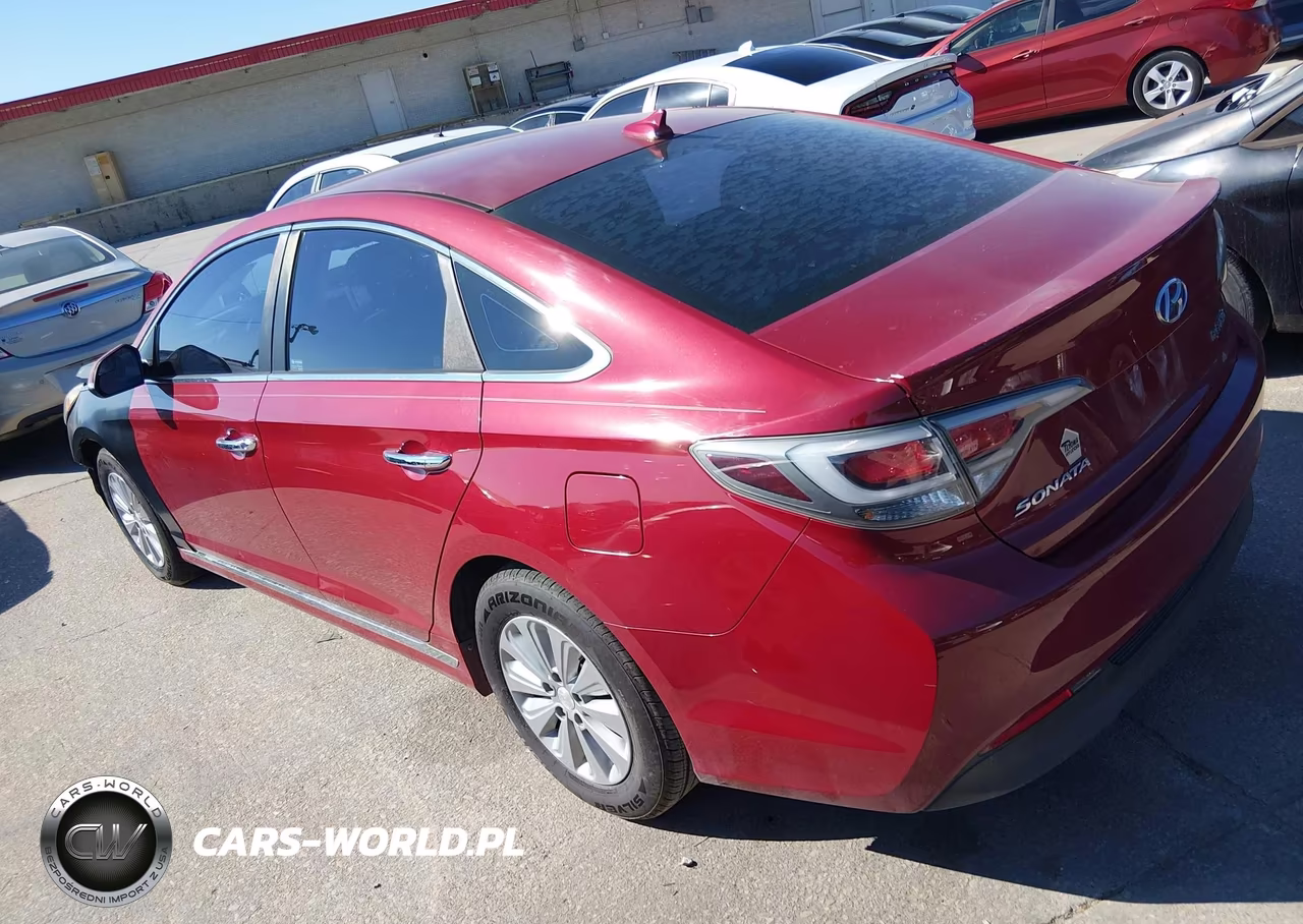 2016 Hyundai Sonata Hybrid Se VIN:KMHE24L14GA020120 - 3