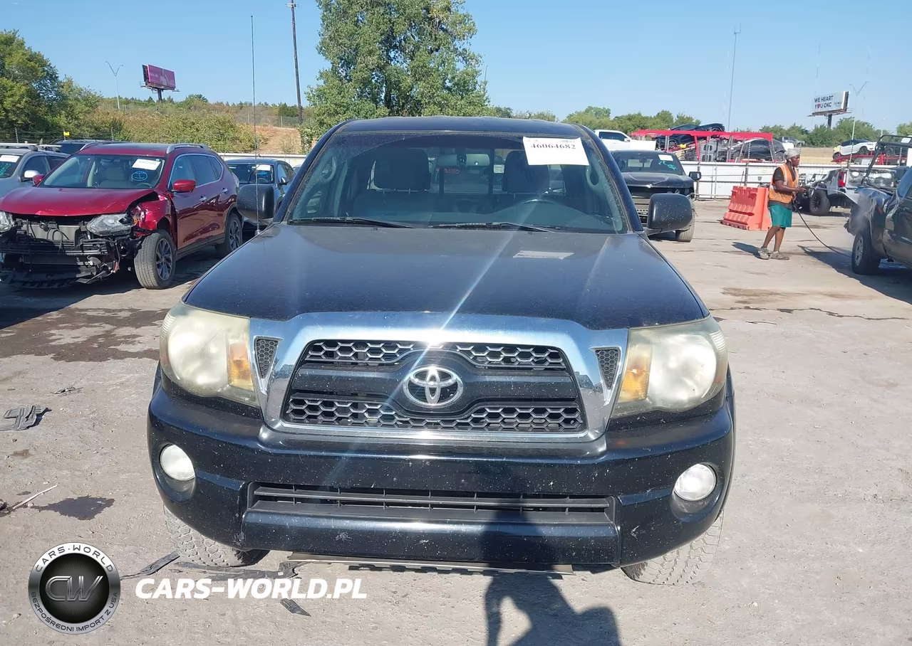 2011 Toyota Tacoma Base V6 VIN:5TFUU4ENXBX021367 - 12
