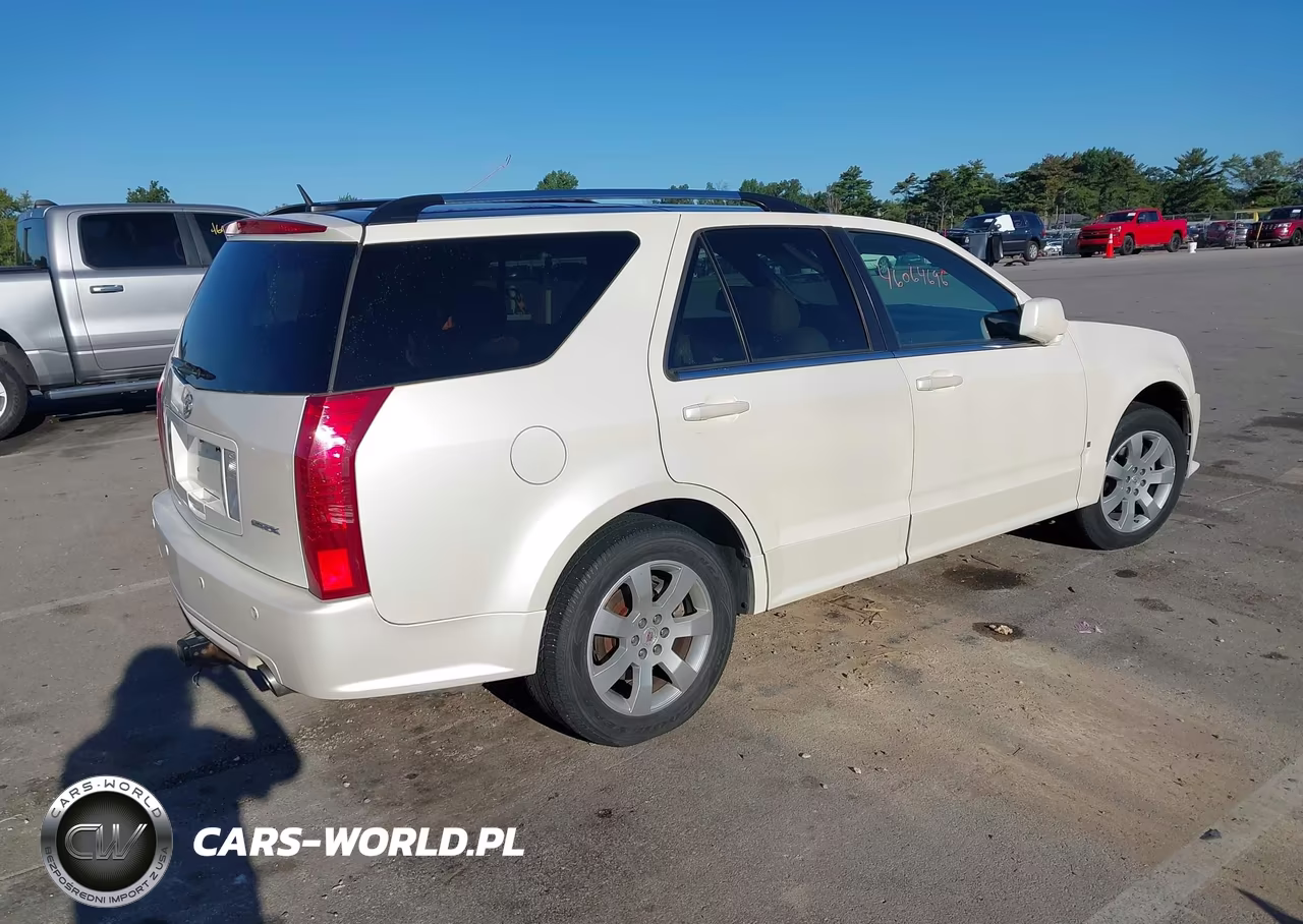 2008 Cadillac Srx V6 VIN:1GYEE637580155877 - 4