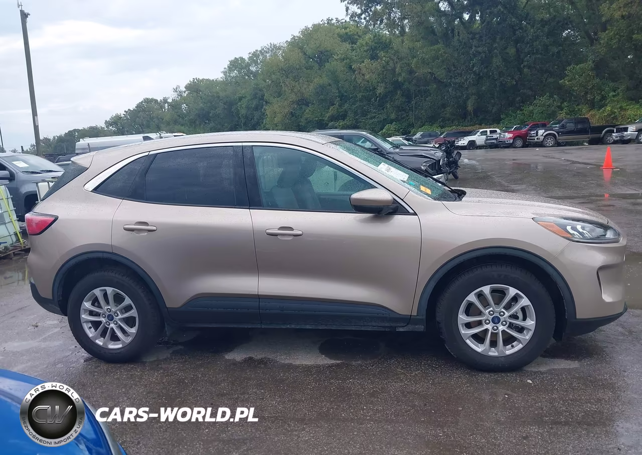 2020 Ford Escape Se VIN:1FMCU9G69LUB24048 - 13