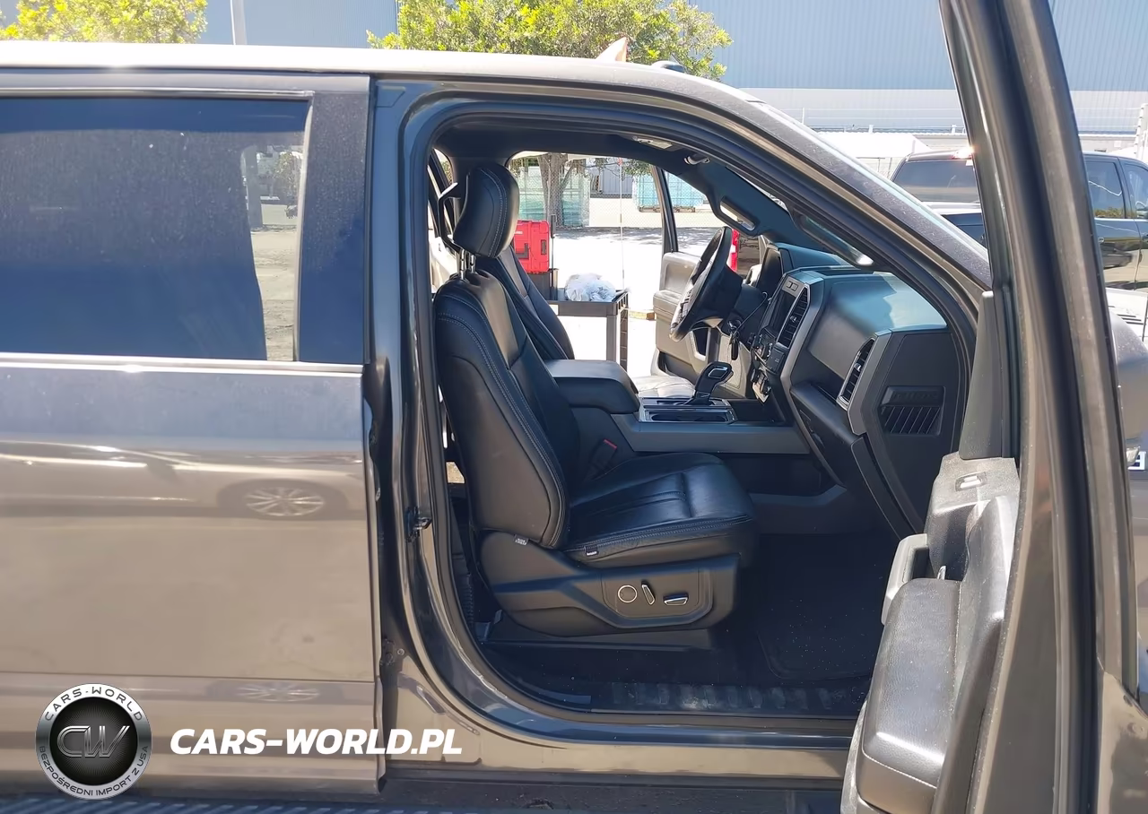 2017 Ford F-150 Xlt VIN:1FTEW1CP8HKD19360 - 5
