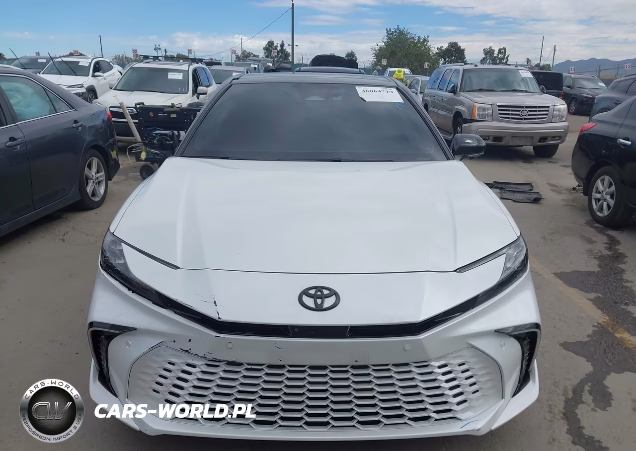 2025 Toyota Camry Xse VIN:4T1DAACK8SU034535 - 12