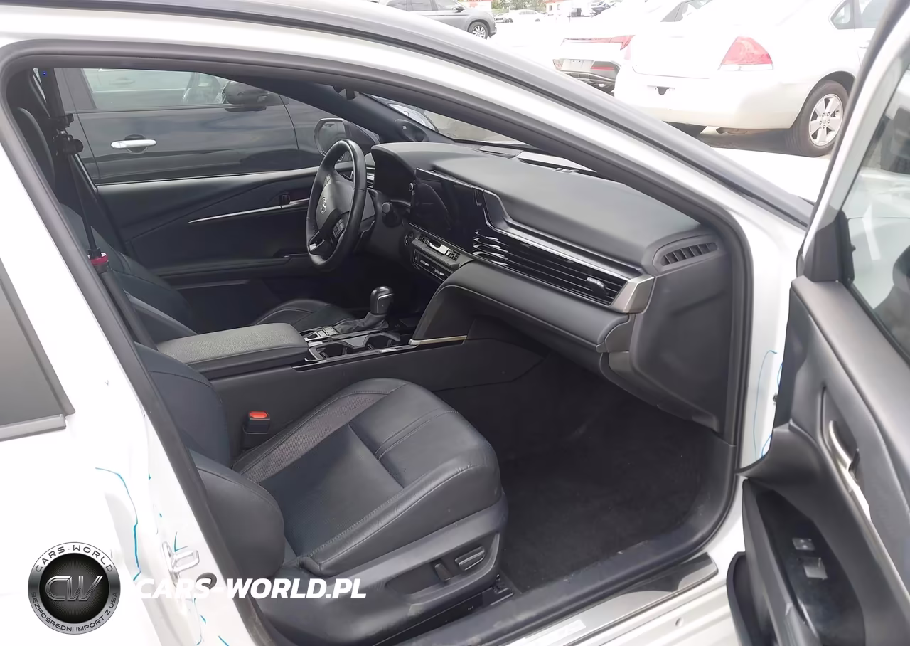 2025 Toyota Camry Xse VIN:4T1DAACK8SU034535 - 5