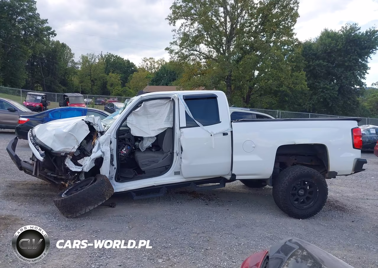 2016 Chevrolet Silverado 1500 Custom VIN:1GCVKPEC7GZ352462 - 15