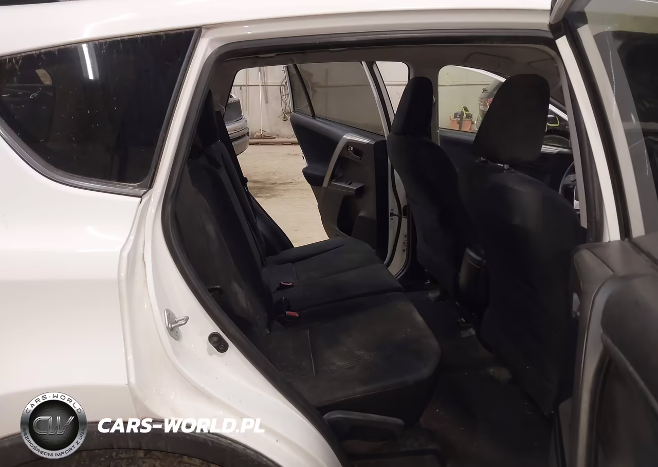 2016 Toyota Rav4 Le VIN:JTMBFREVXGD196113 - 8