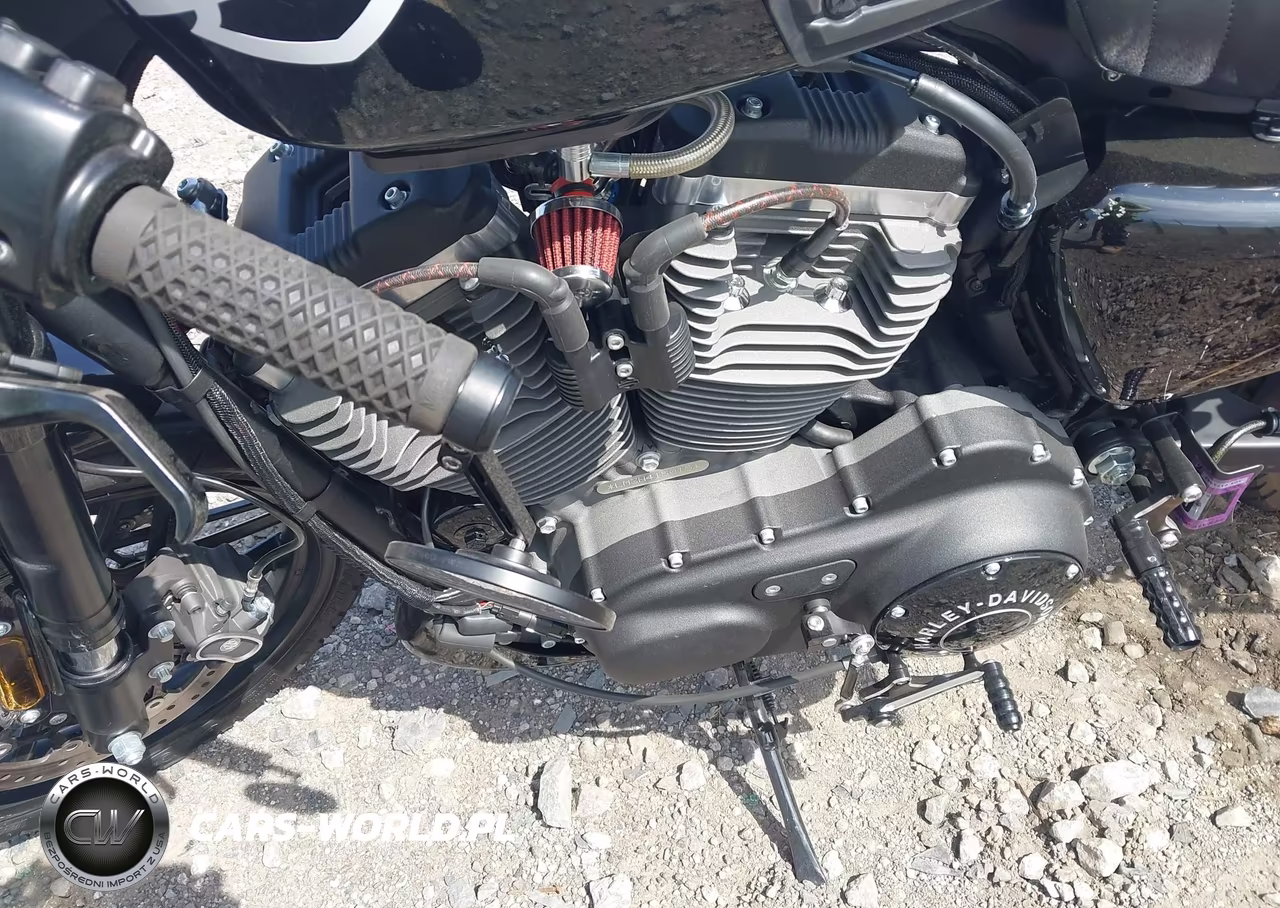 2017 Harley-Davidson Xl1200 Cx VIN:1HD1LM314HC415015 - 9