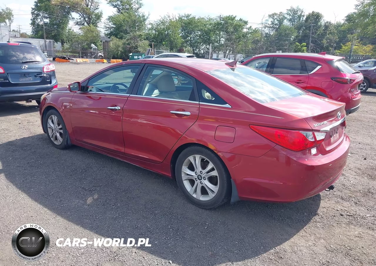 2011 Hyundai Sonata Limited VIN:5NPEC4AC7BH131638 - 3