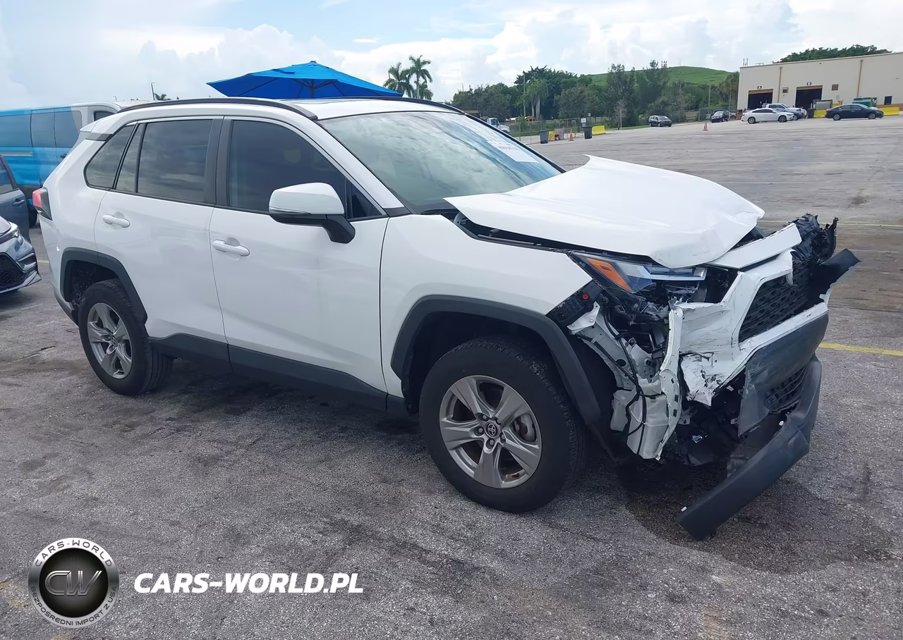 2023 Toyota Rav4 Xle