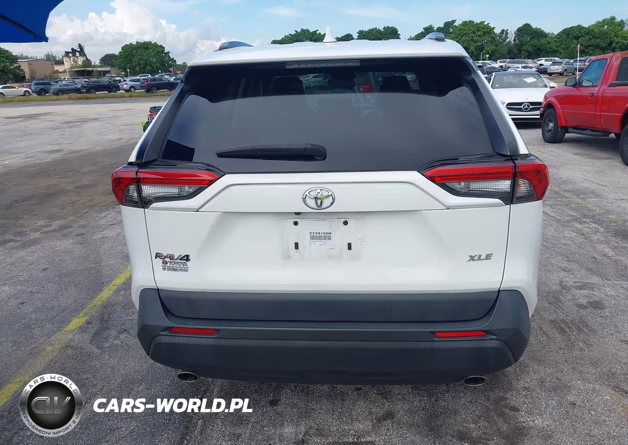 2023 Toyota Rav4 Xle VIN:2T3W1RFV5PC233376 - 16