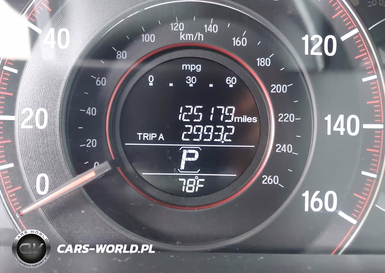 2017 Honda Accord Sport VIN:1HGCR2F59HA116211 - 15