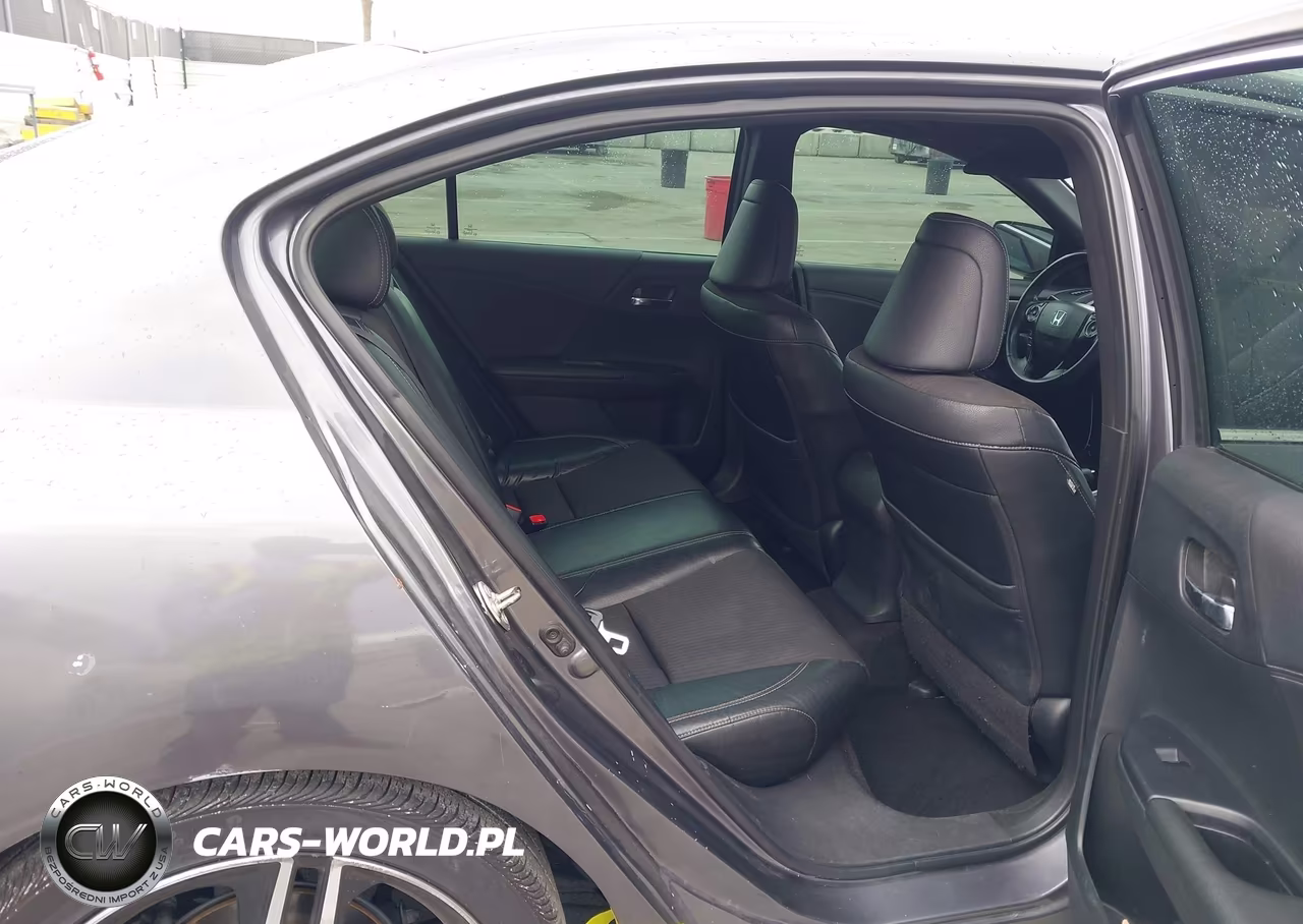 2017 Honda Accord Sport VIN:1HGCR2F59HA116211 - 8
