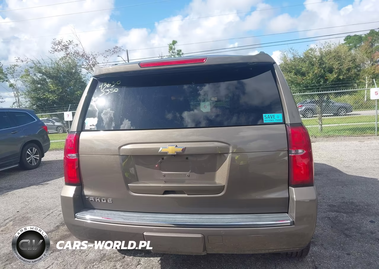 2016 Chevrolet Tahoe Ltz VIN:1GNSKCKC4GR384292 - 17