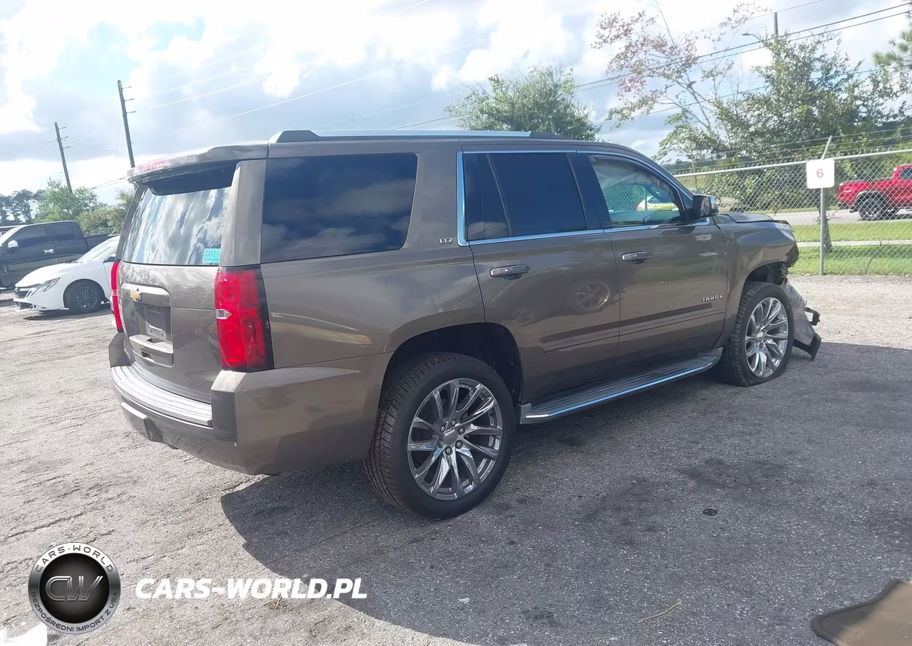 2016 Chevrolet Tahoe Ltz VIN:1GNSKCKC4GR384292 - 4