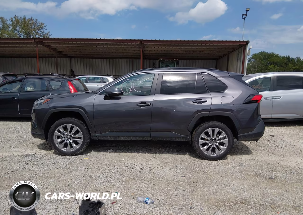 2025 Toyota Rav4 Xle Premium VIN:2T3A1RFV6SC572733 - 14
