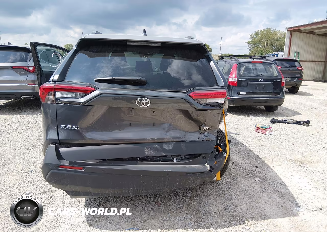 2025 Toyota Rav4 Xle Premium VIN:2T3A1RFV6SC572733 - 6