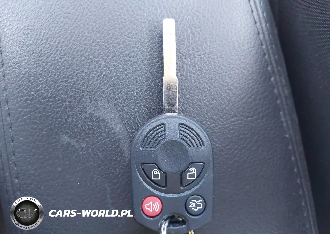 2017 Ford Focus Se VIN:1FADP3F20HL277139 - 11