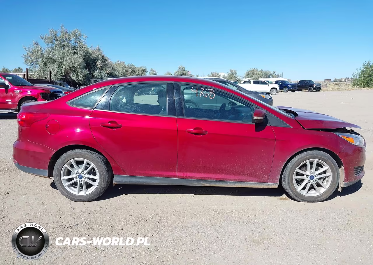 2017 Ford Focus Se VIN:1FADP3F20HL277139 - 16
