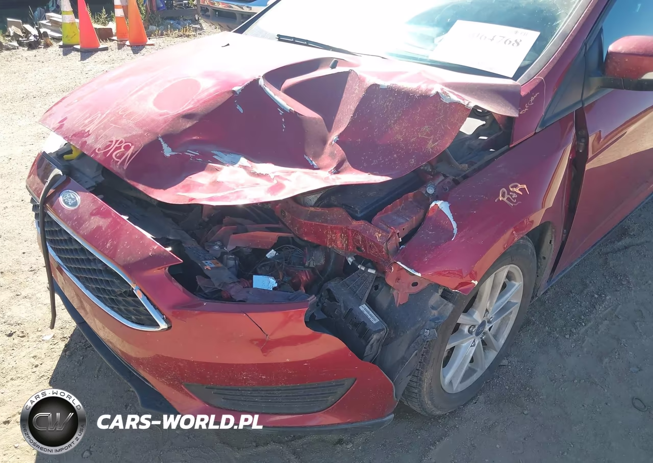 2017 Ford Focus Se VIN:1FADP3F20HL277139 - 6