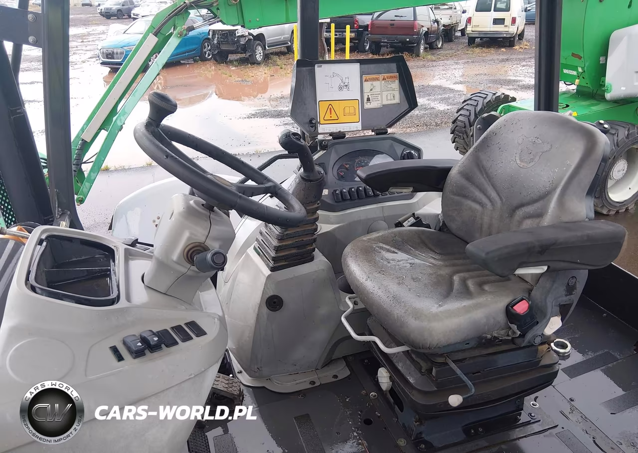 2023 Case 580Sv Backhoe Loader VIN:FNH580SVNZHH11511 - 5