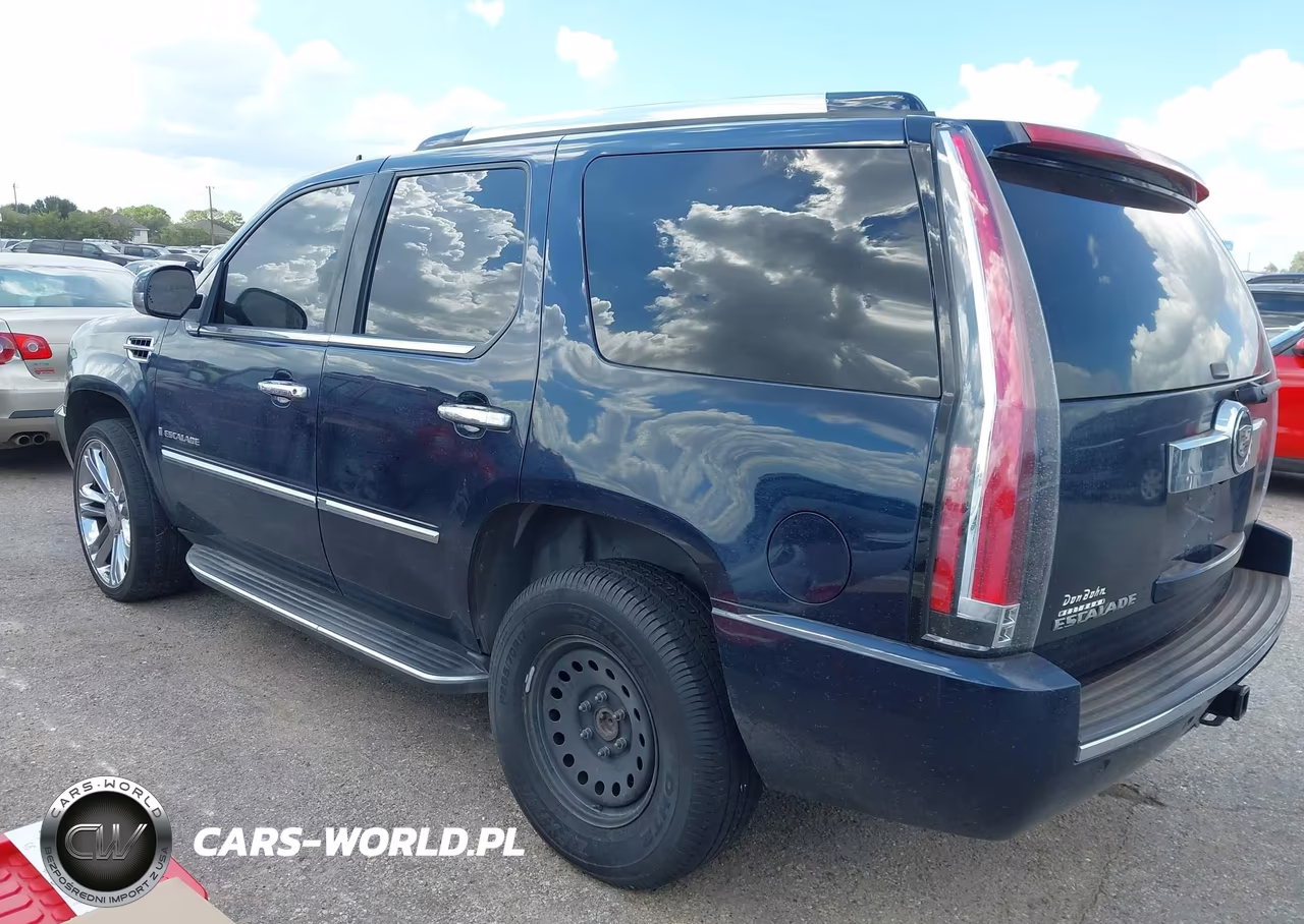 2007 Cadillac Escalade Standard VIN:1GYFK63837R246047 - 3