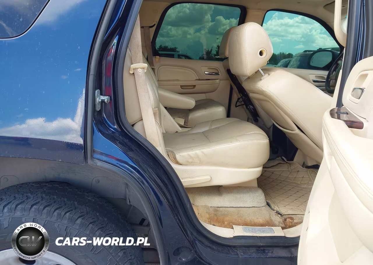 2007 Cadillac Escalade Standard VIN:1GYFK63837R246047 - 8