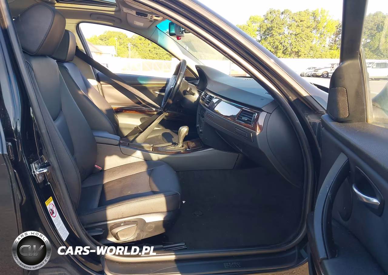 2006 BMW 325Xi VIN:WBAVD135X6KV07702 - 5