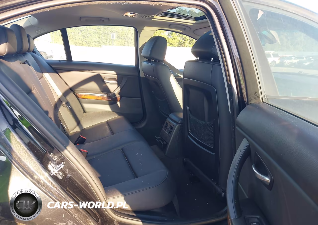 2006 BMW 325Xi VIN:WBAVD135X6KV07702 - 8