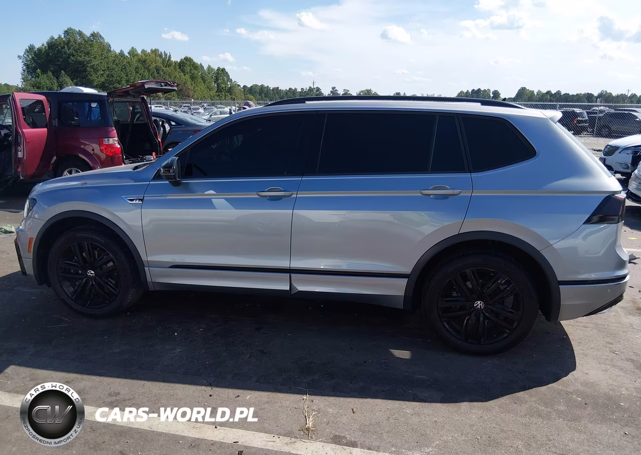 2021 Volkswagen Tiguan 2.0T Se-2.0T Se R-Line Black-2.0T Sel VIN:3VV2B7AXXMM054045 - 14