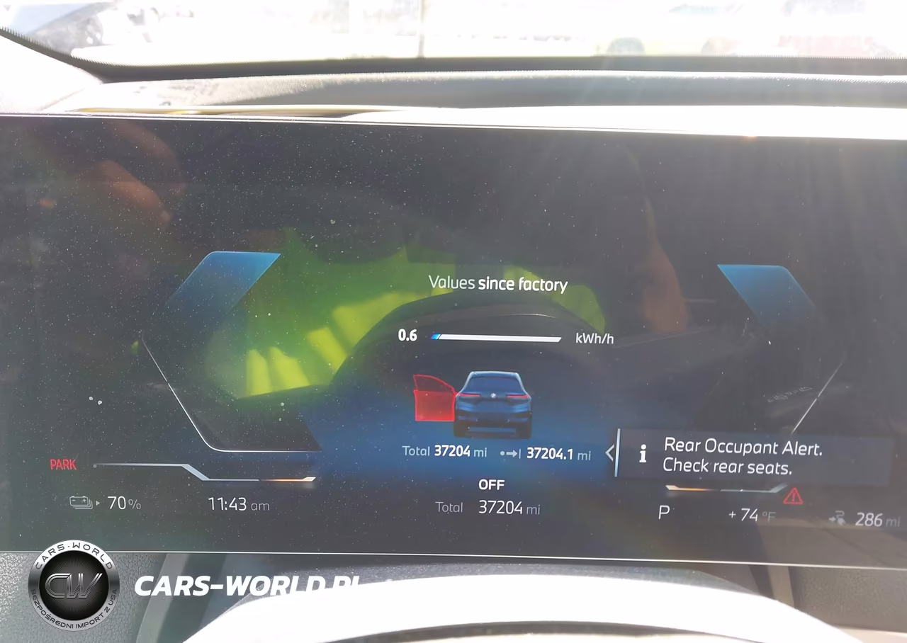 2025 BMW Ix xDrive50 VIN:WB523CF00SCS36265 - 17
